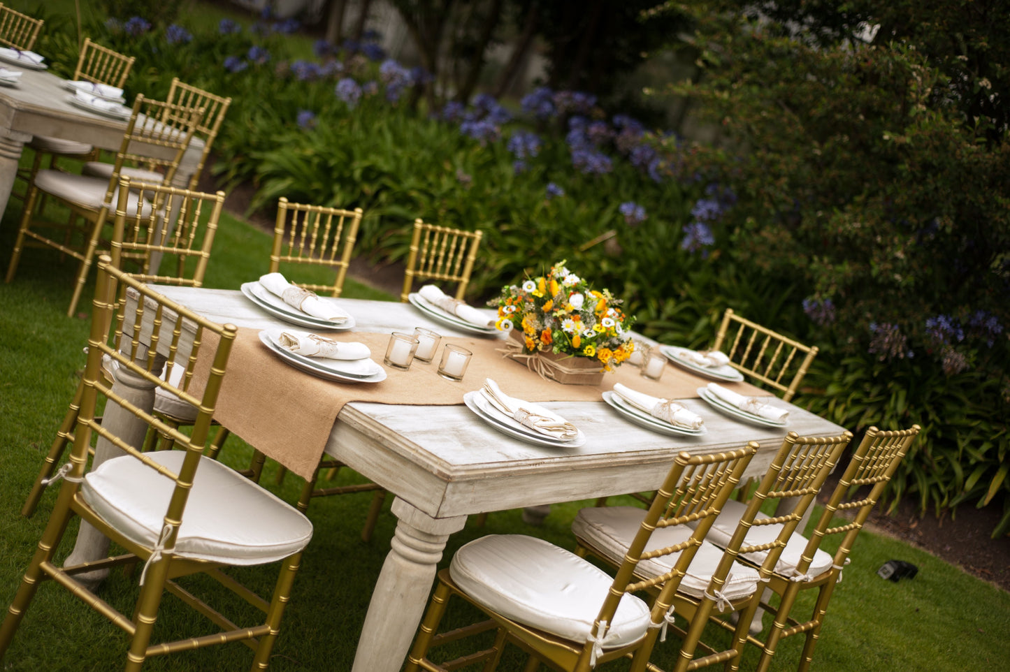 Mesa Cuadrada CDMX - Mesas para Banquetes