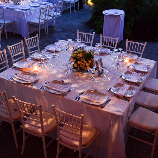 Mesa Cuadrada - Mesas para Banquetes